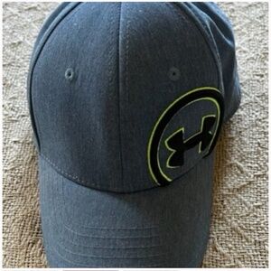 UNDER ARMOUR BASEBALL CAP SIZE BOY YOUTH S/M
